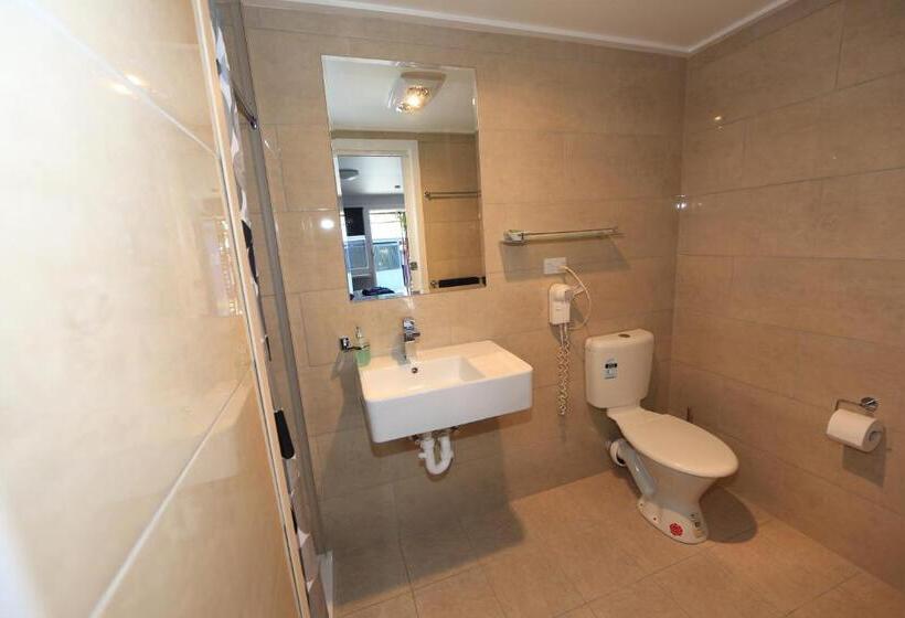스탠다드 트리플 룸, Wattle Grove Motel Maryborough