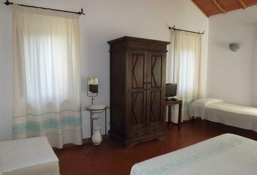 غرفة قياسية, Il Vecchio Ginepro