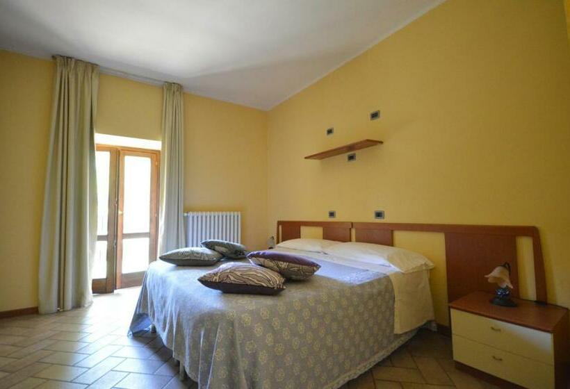 اتاق استاندارد, Ostello Villa Redenta