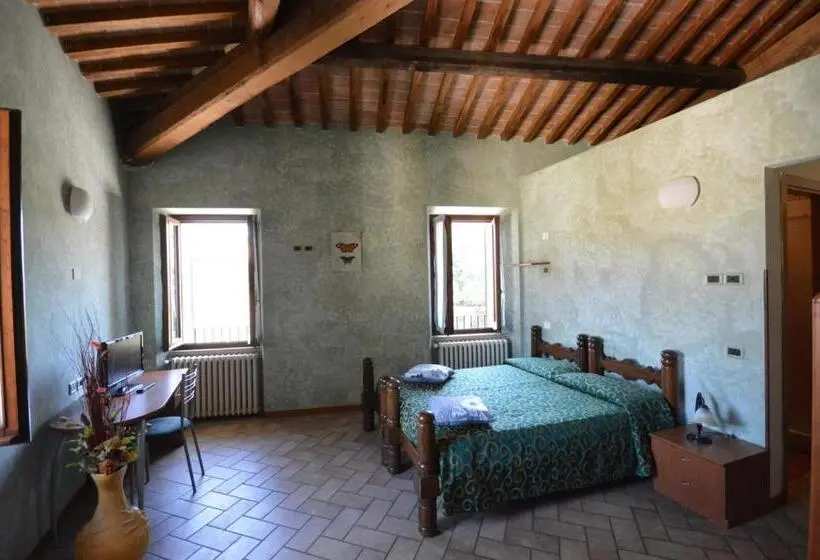 اتاق استاندارد سه نفره, Ostello Villa Redenta