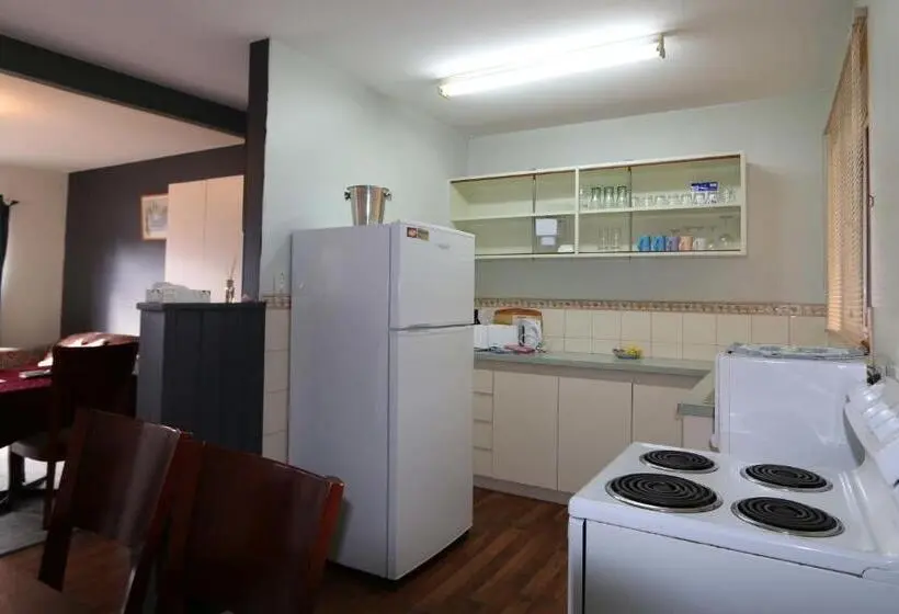 Villa 3 Makuuhuonetta, Manjimup Gateway
