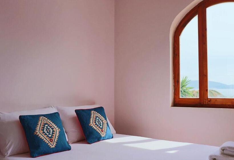 Triple Room Sea View, Villa Margarit