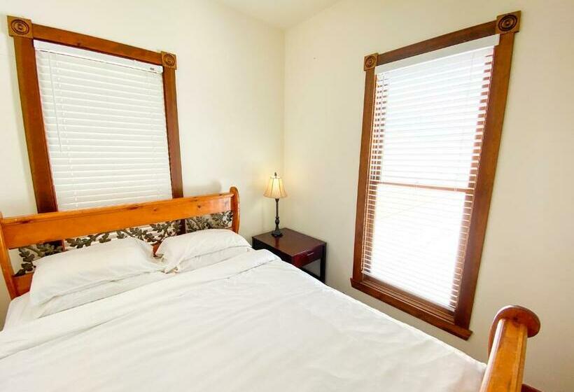 חדר סטנדרט חדר אמבטיה משותף, International Travelers House Downtown San Diego  Adults Only