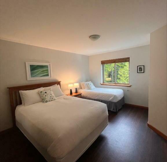 带2个卧室的套房, Cobble Wood And Bird Sanctuary Guest Houses