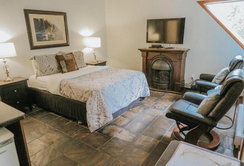 标准工作室, Cobble Wood And Bird Sanctuary Guest Houses