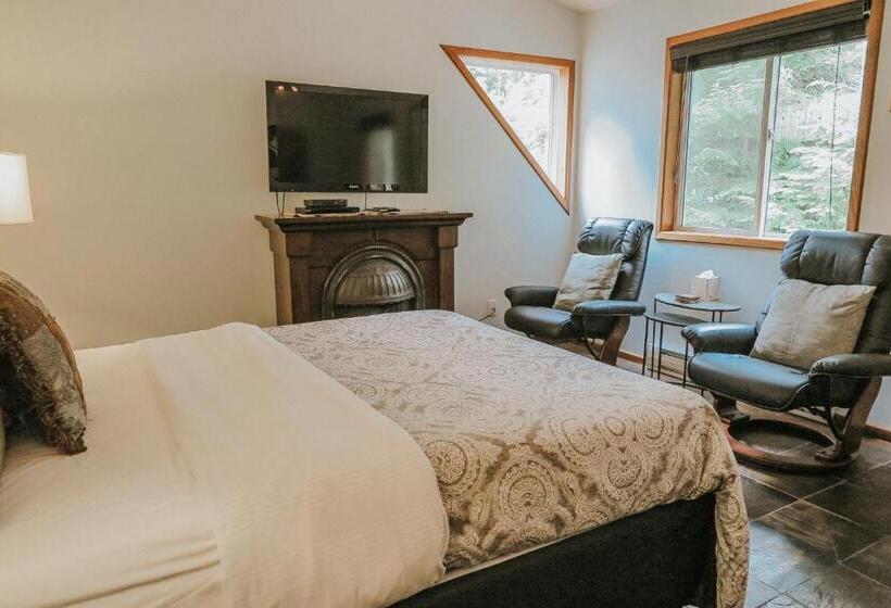 标准工作室, Cobble Wood And Bird Sanctuary Guest Houses