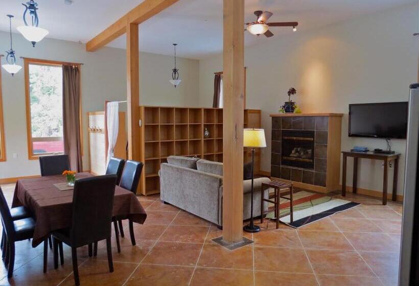 豪华套房, Cobble Wood And Bird Sanctuary Guest Houses