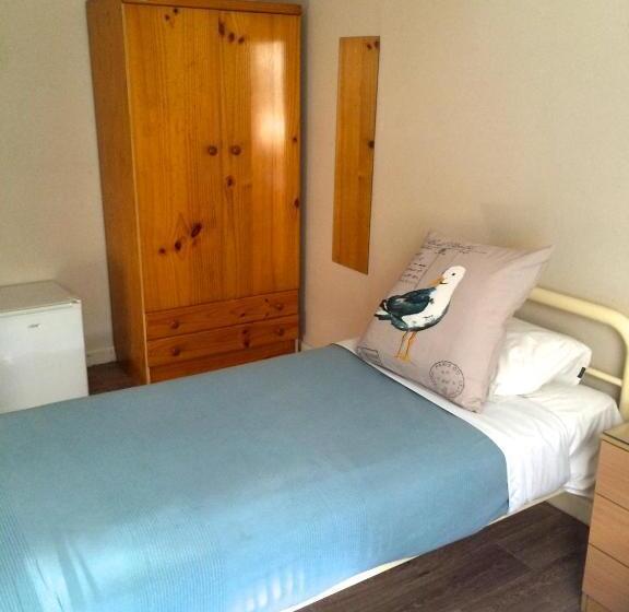 חדר סטנדרט לשלושה, Guesthouse 83