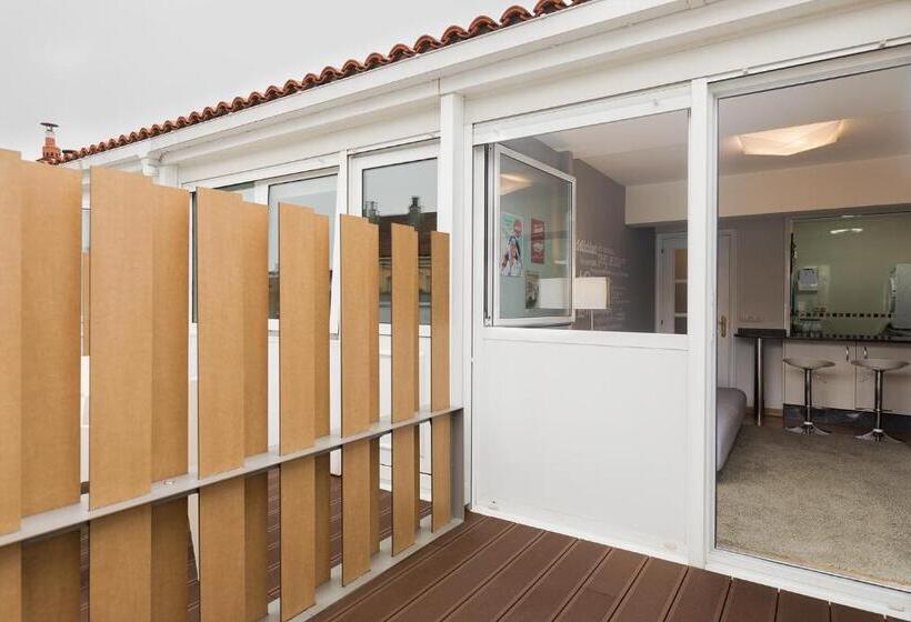 Номер Стандарт с Террасой, Pension Residencia F&f