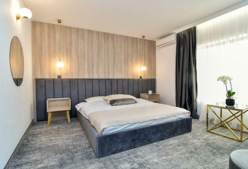 غرفة قياسية, Pensiunea Alfa