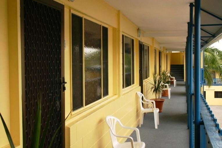 Студия Стандарт, Sky View Units Bowen