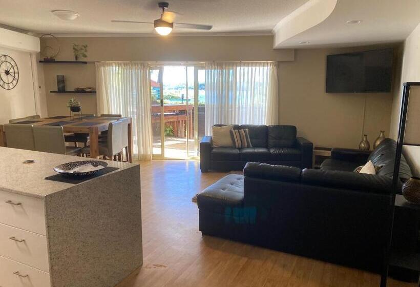 آپارتمان 1 خوابه همکف, The Esplanade Riverview Holiday Apartments