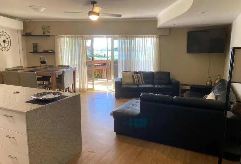 １階の１ベッドルームアパートメント, The Esplanade Riverview Holiday Apartments
