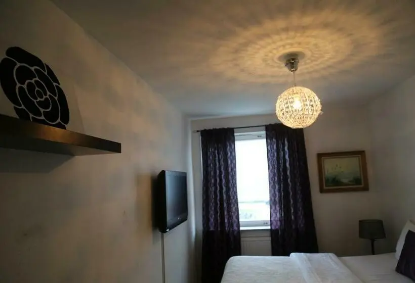 スタンダードシングルルーム, Vingåker Hotell