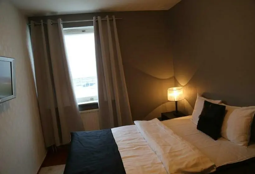 スタンダードシングルルーム, Vingåker Hotell