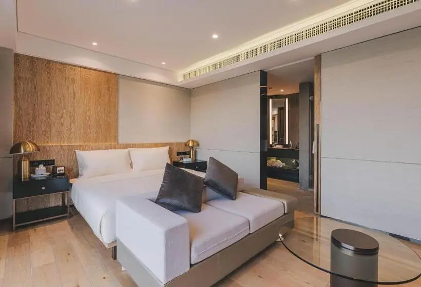 سوییت جونیور با چشمانداز دریا, Atour Hotel Xiamen International Conference & Exhibition Center