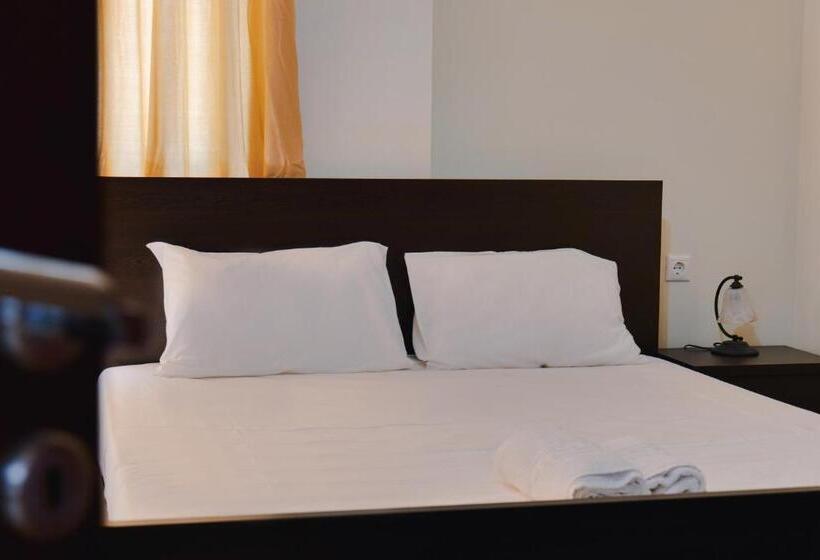 带2个卧室的套房, Milo Ksamil