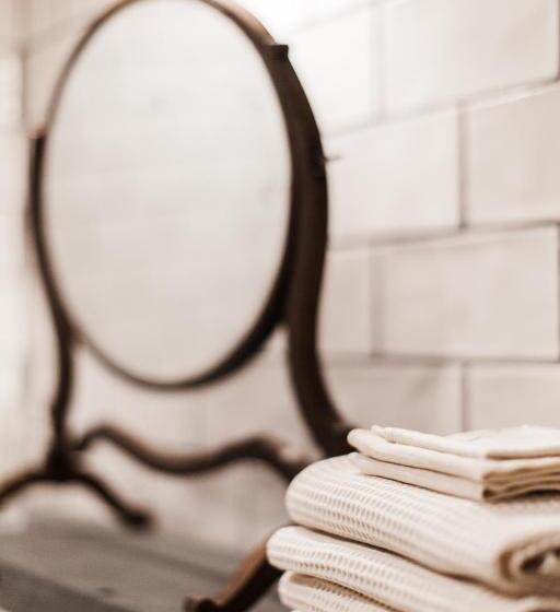 スタンダードルーム, The Bull Inn