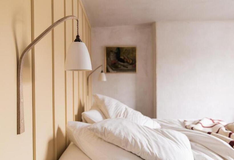 デラックスルーム, The Bull Inn