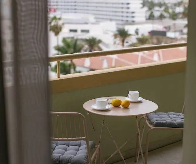 ２ベッドルームアパートメント, Apartamentos Playazul