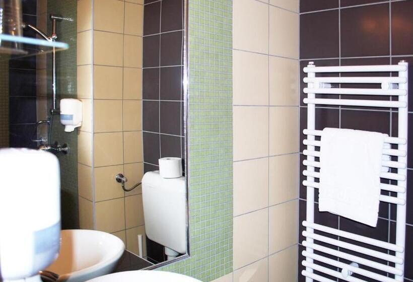 اتاق پریمیوم با بالکن, Harmónia Hotel Sárvár