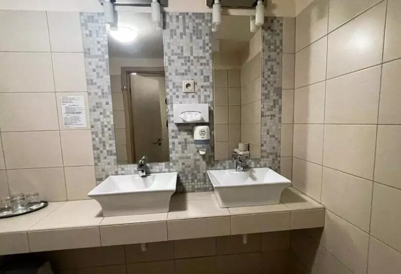 プレミアム4ベッドルーム, Harmónia Hotel Sárvár