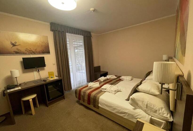 Четырехместный номер Премиум, Harmónia Hotel Sárvár