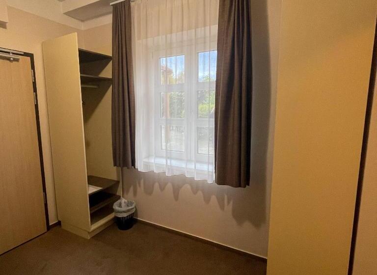 اتاق استاندارد برای معلولان, Harmónia Hotel Sárvár