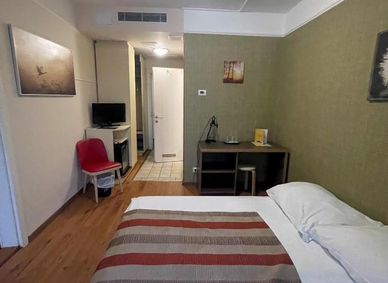 سوییت خانوادگی, Harmónia Hotel Sárvár