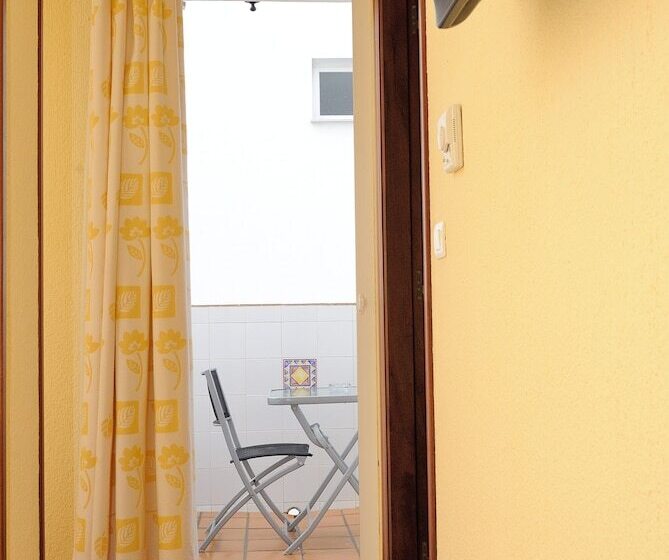 标准间, Hostal Jayma