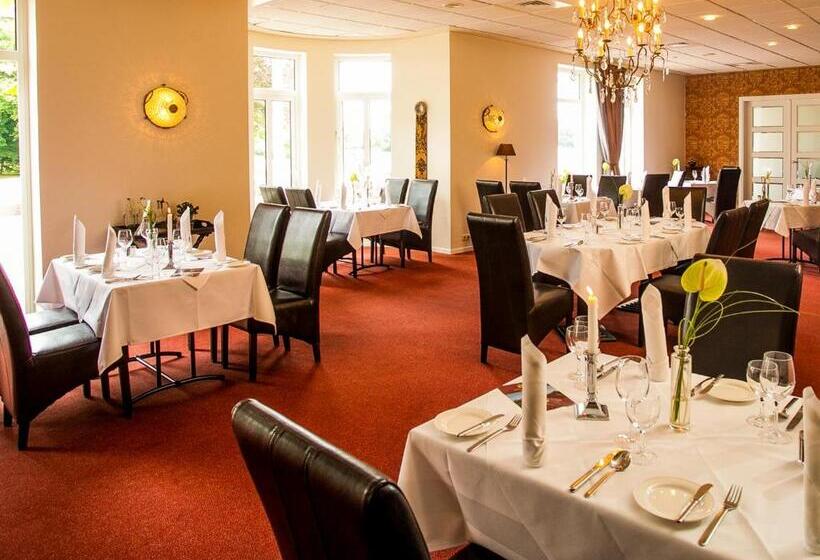 컴포트 룸, Ahauser Land & Golf