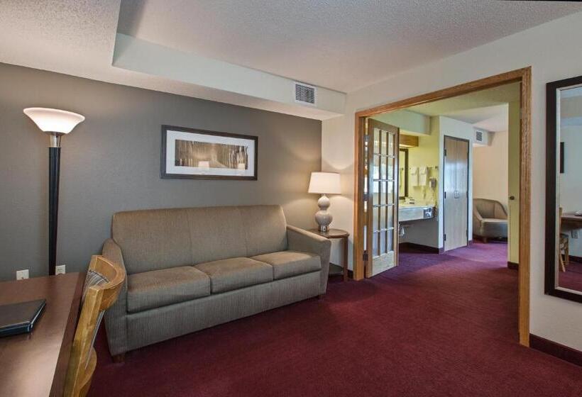Люкс Кровать Кинг, Americinn By Wyndham Iowa Falls