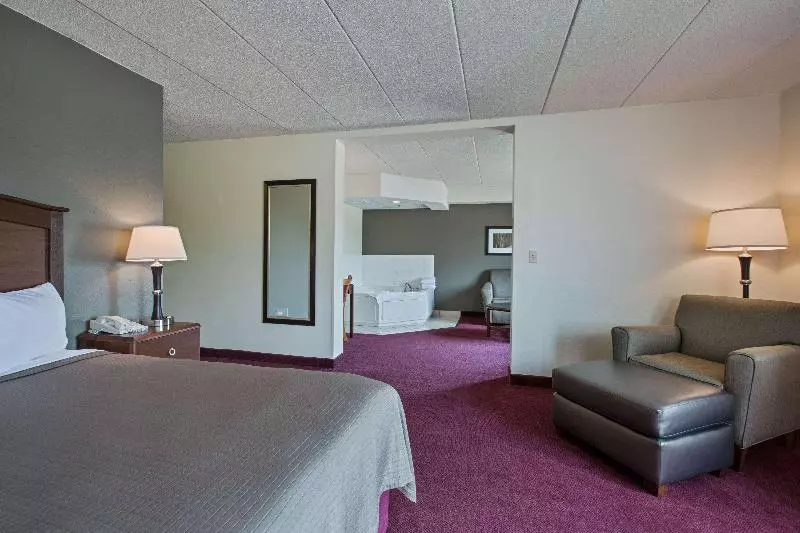 スーペリアースイート, Americinn By Wyndham Iowa Falls