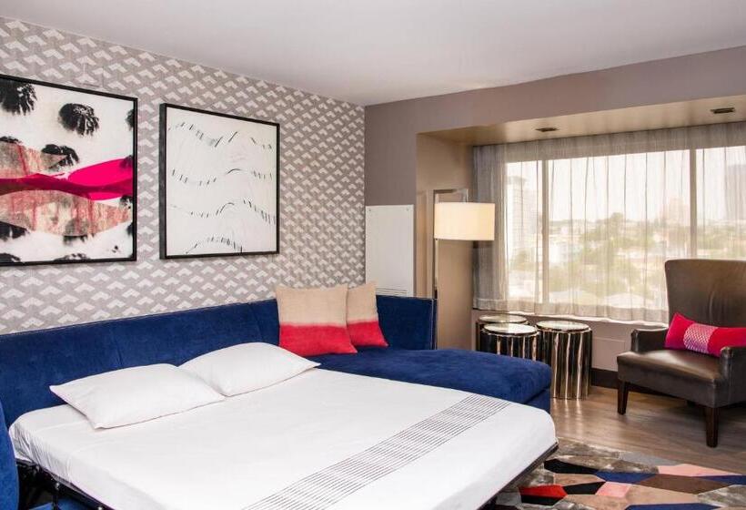 جناح, Beverly Hills Marriott