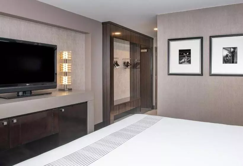 Executive-huone King-vuode, Beverly Hills Marriott