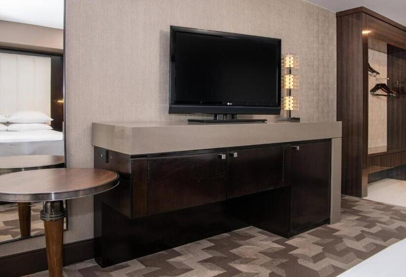 غرفه قياسيه سريرين مزدوجين, Beverly Hills Marriott