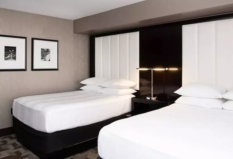 Standard-huone 2 Parivuodetta, Beverly Hills Marriott
