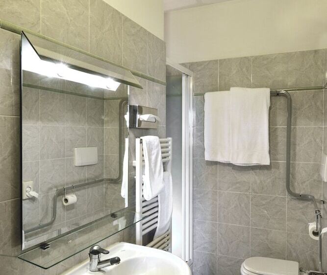 اتاق کلاسیک, Fonte Cesia