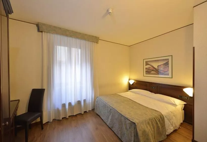Basic-huone, Fonte Cesia