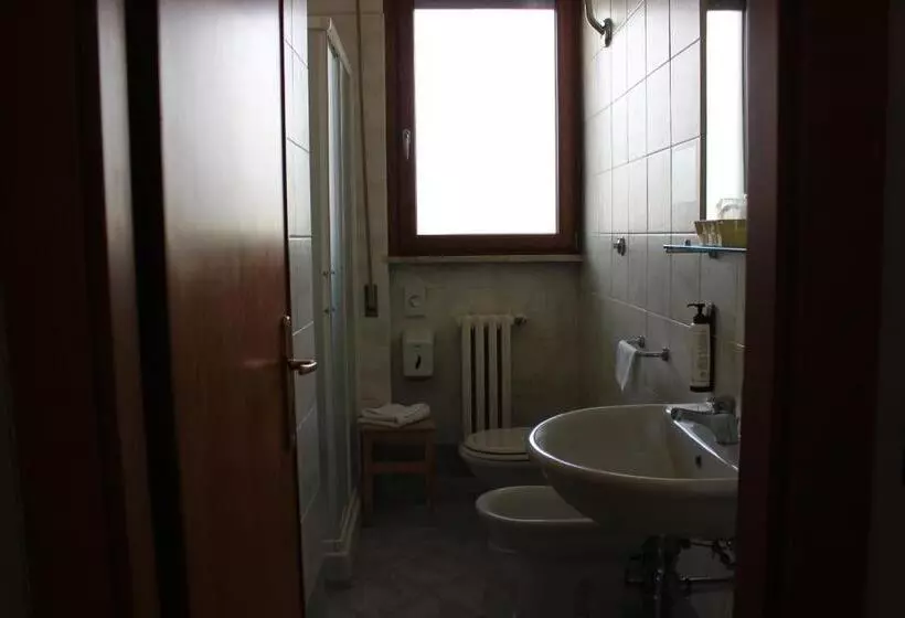 Classic Quadruple Occupancy Room