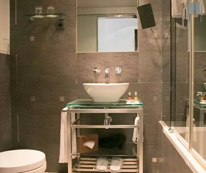 スタンダードルーム, Internacional Design