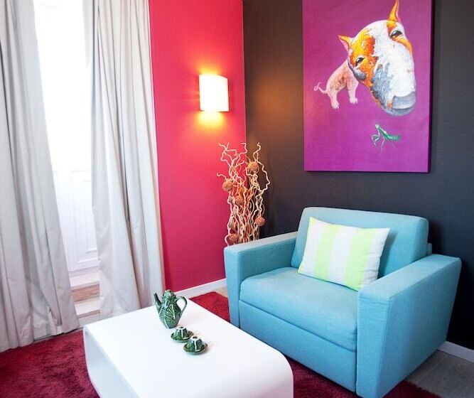 سوئیت با چشمانداز, Internacional Design