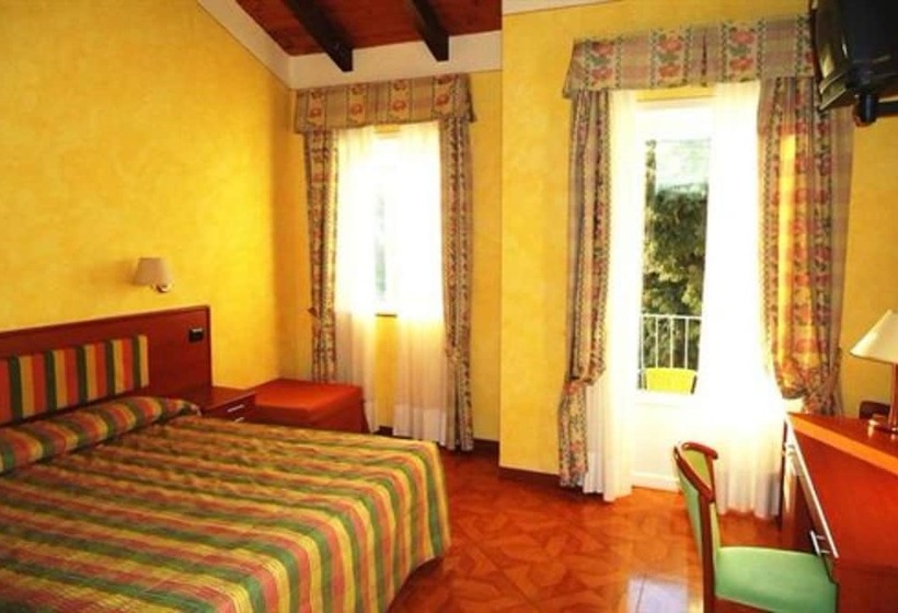 带观景的标准间, La Bussola