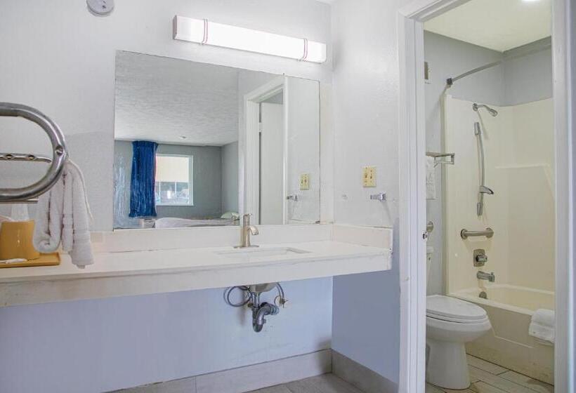 Номер Стандарт Адаптированный для Инвалидов, Masters Inn Augusta Washington Rd, I 20