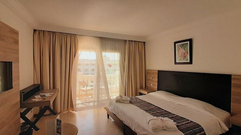 غرفة قياسية مطلّة علي الحديقة, Medina Solaria And Thalasso