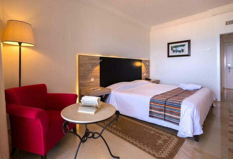 غرفة قياسية مطلّة علي البحر, Medina Solaria And Thalasso