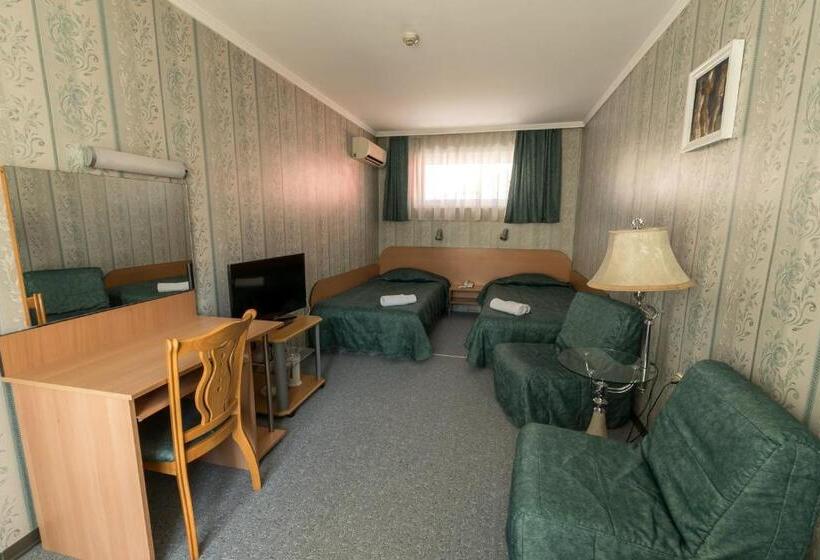 스탠다드 룸, Noviz