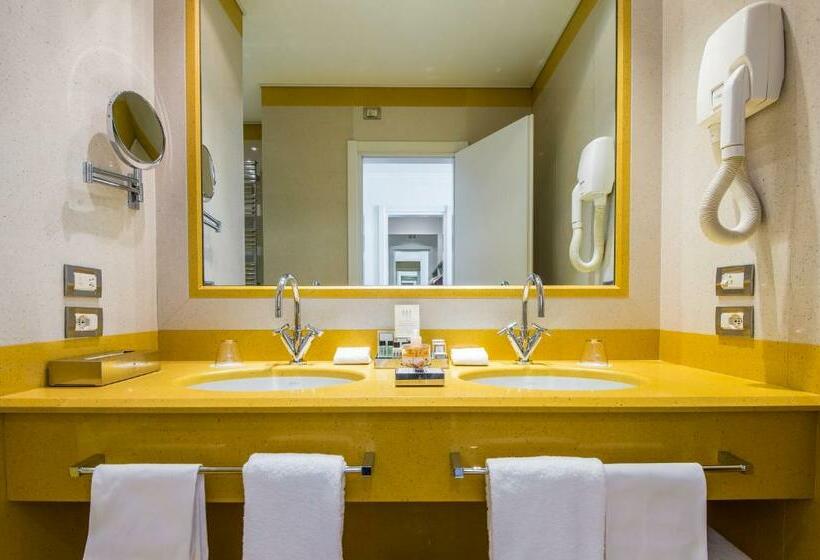 سوییت جونیور, Palace Bonvecchiati