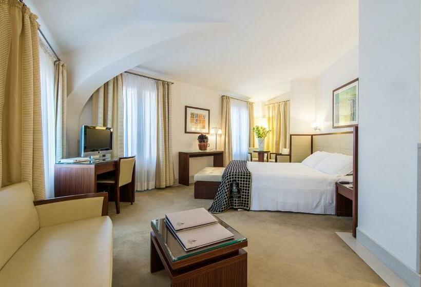 سوییت جونیور, Palace Bonvecchiati