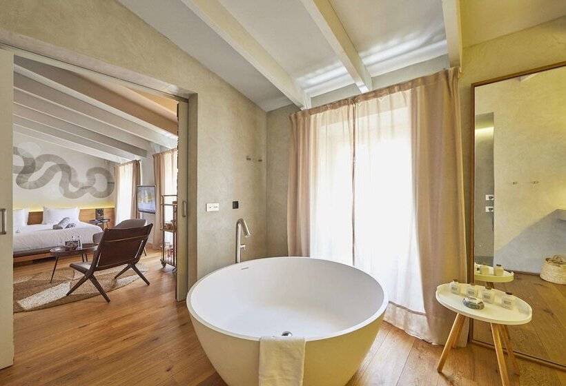 주니어 스위트, Puro Hotel Oasis Urbano
